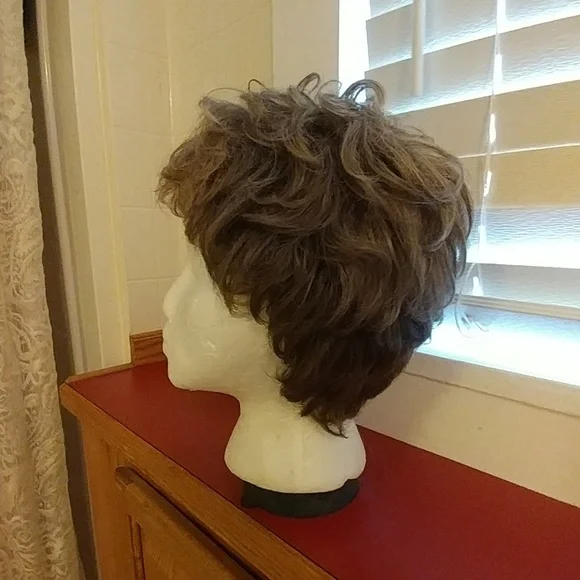 Paula Young | Accessories | Paula Young Wig | Poshmark display picture 2